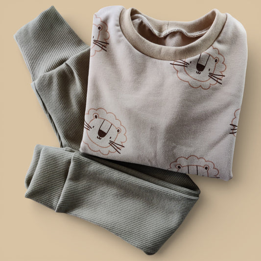 Oversized Sweater Lion + RIB Leggings size 80